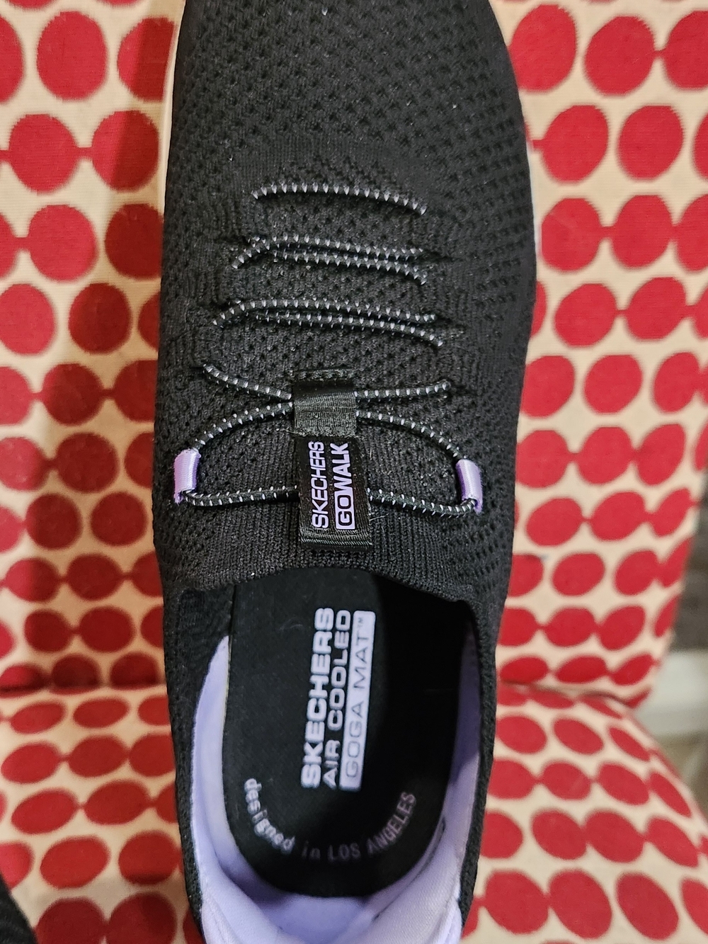 Skechers Sz 7 Women's GOwalk Black  Slip-On Walking Shoes